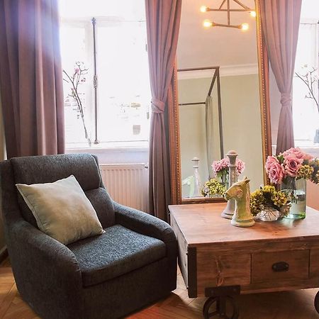 Konka Apartment Тбилиси Екстериор снимка